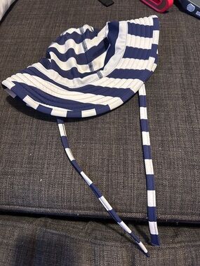 Hanna Andersson Navy and White Striped Baby Bucket Hat